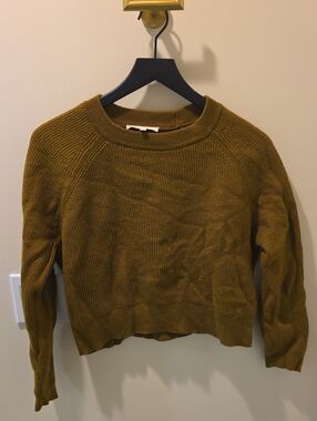 Sezane Cropped Ribbed Crewneck Sweater in Olive Green
